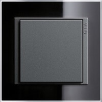 Gira Event Clear. Цвет рамки: Черный; Цвет вставки и клавиши: Антрацит