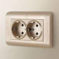 Двойная розетка Werkel Stream тип F, цвет: шампань