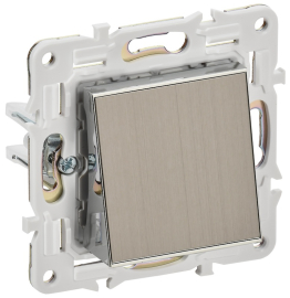 Кабельный вывод
Skandy,   цвет - никель,  металл,  SK-VK10-0-K50,  IEK
 - PULSAL.RU