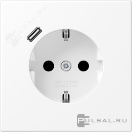 Розетка USB C с электрической розеткой
LS 990,  LS plus,  LS ZERO,  LS-design,  FD-design,  USB type-C 5V,  Электр. с USB,  одинарная,   цвет - белый матовый,  пластмасса,  LS1520-18CWWM,  LS 1520-18 C WWM,  JUNG
 - PULSAL.RU