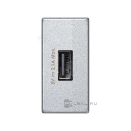 Зарядка USB 2,1А узкая
Simon Connect K45 Лючки,  Simon Connect K45 Телеблоки,  USB type-A 5V,  одинарная,   цвет - алюминий,  пластмасса,  K126D-8,  Simon
 - PULSAL.RU