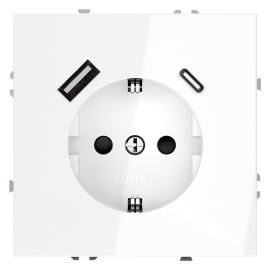 Электрическая розетка с зарядкой USB A+C, 3.2А
S70,  USB type-C 5V,  USB type-A 5V,  Электр. с USB,  двойная,   цвет - белый глянцевый,  пластмасса,  VLS040501,  Voltum
 - PULSAL.RU